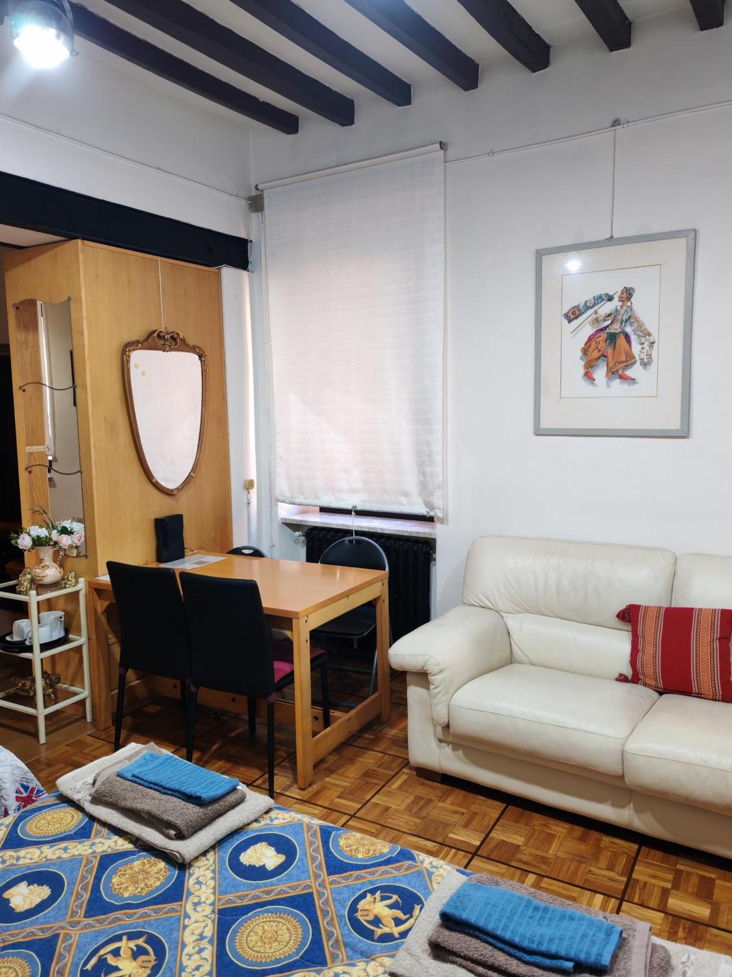 Studio Borgo Colonne Parma Eksteriør bilde